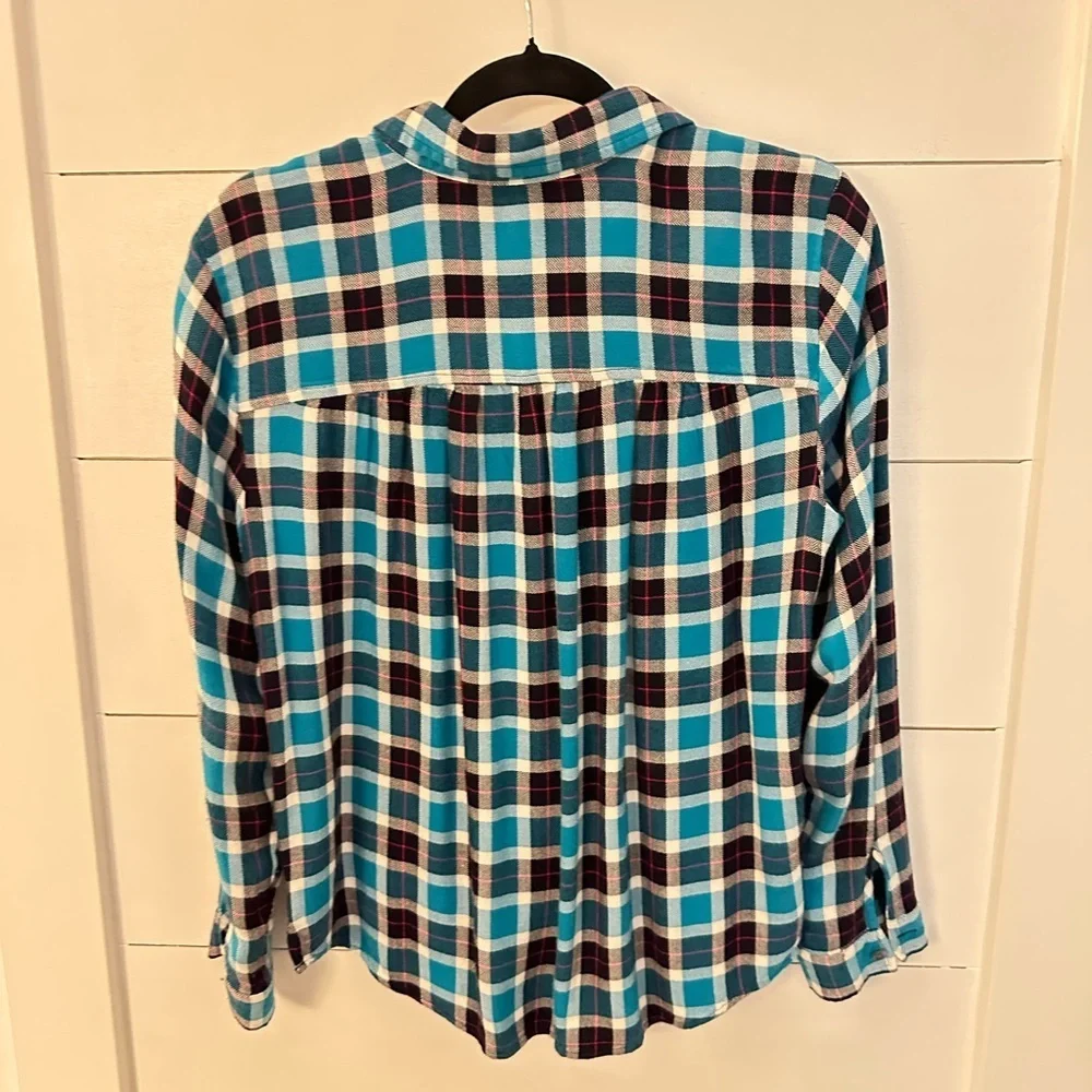 EDDIE BAUER M Blue plaid 100% rayon lightweight woman button down casual top - Picture 2 of 10